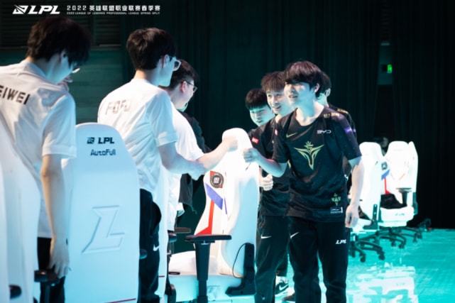 为最大的亮 为最大的亮